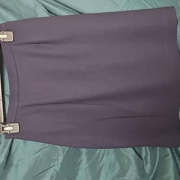 Collectibles by Petite Sophisticate Tailored Suit Jacket/Skirt Suit - Picture 6 of 7